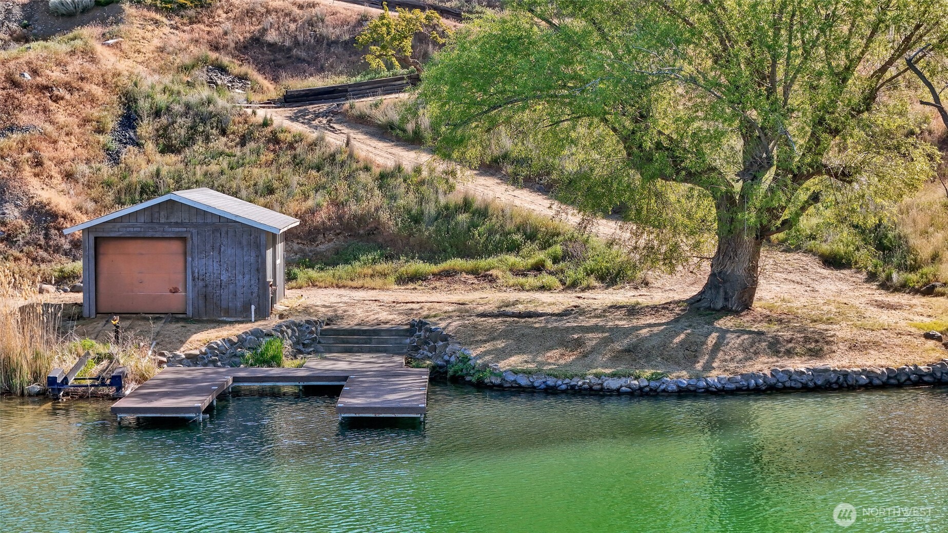 306 N Crestview Drive , Moses Lake, WA 98837