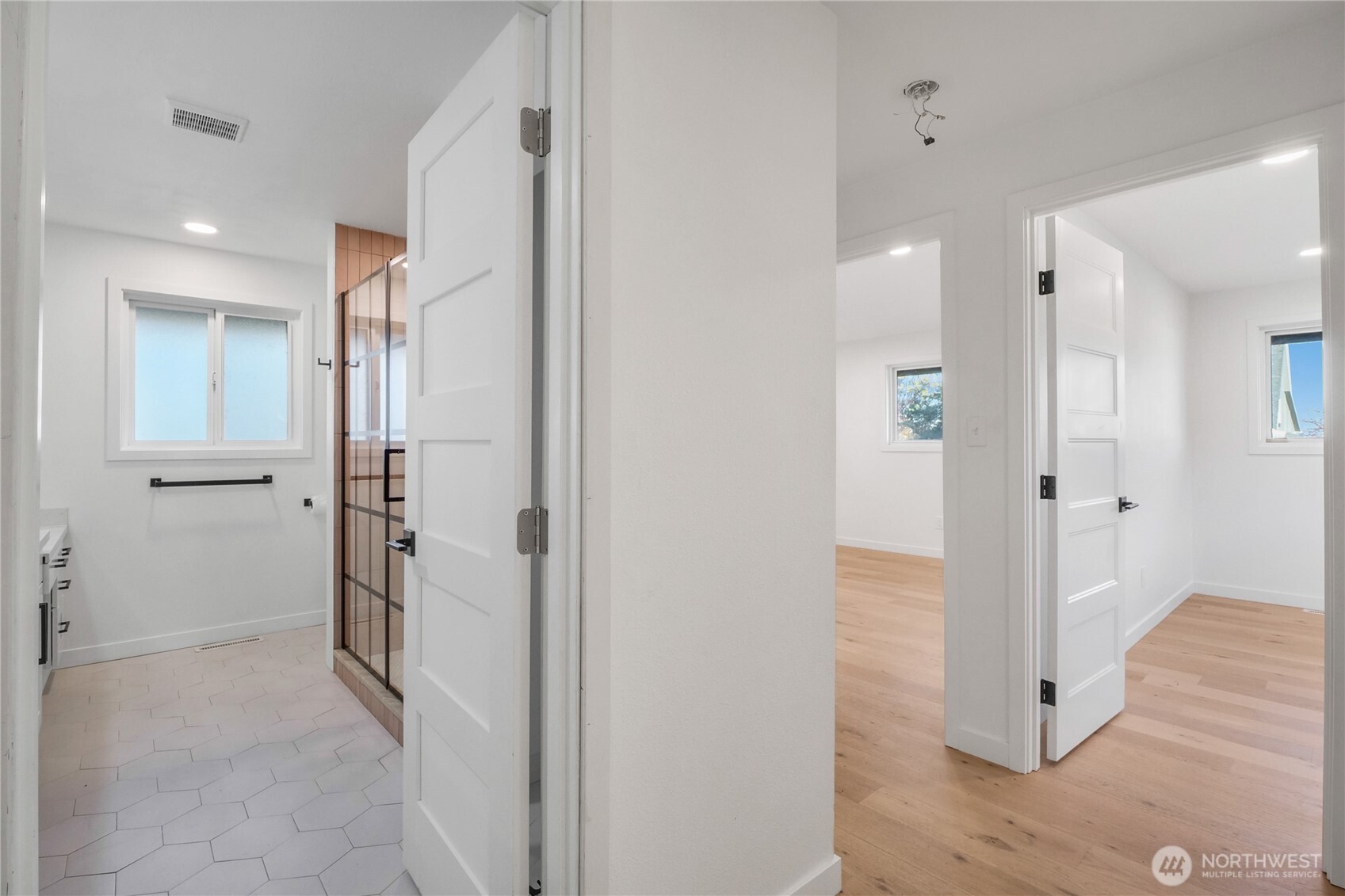 306 N Crestview Drive , Moses Lake, WA 98837