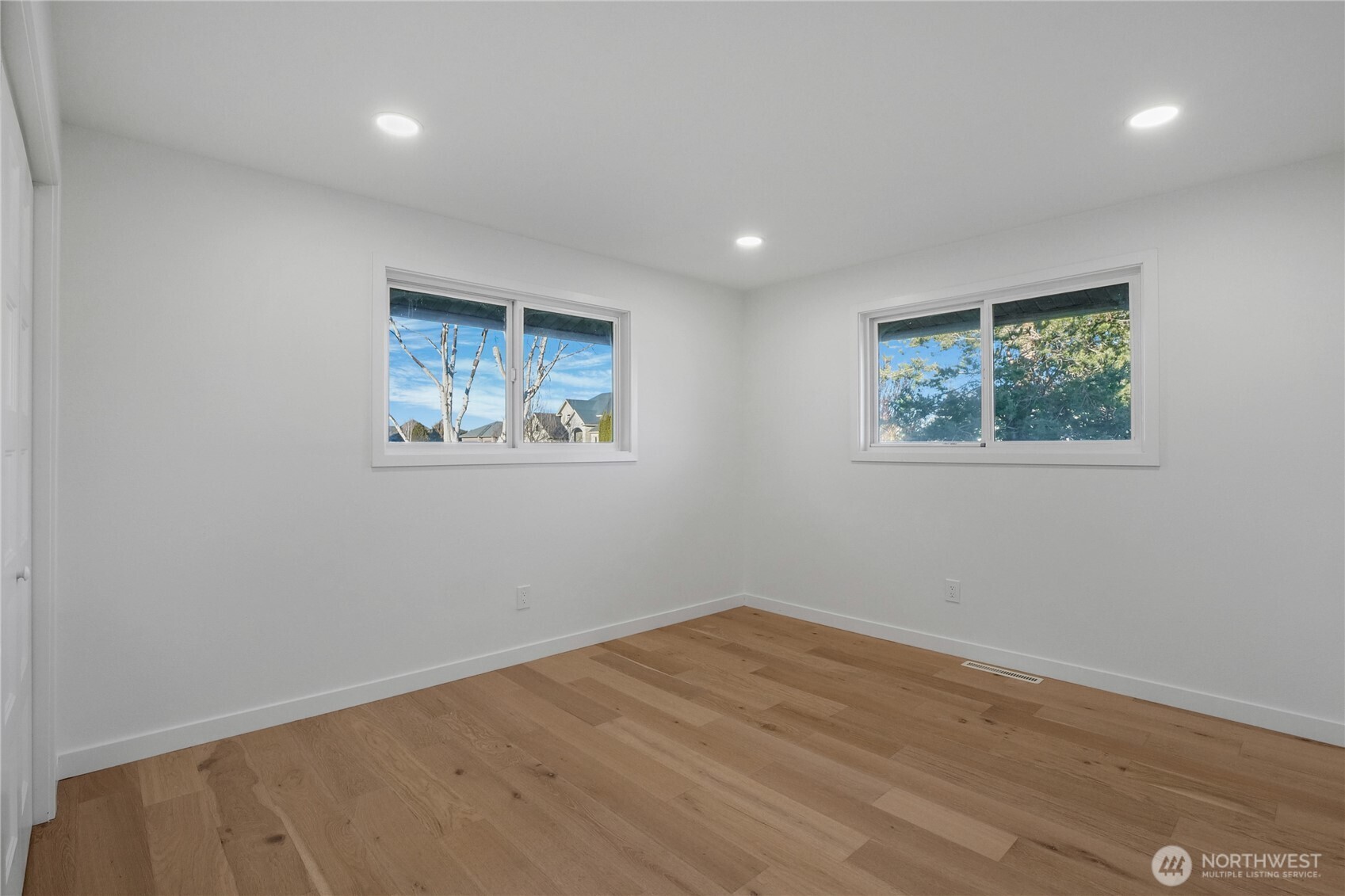 306 N Crestview Drive , Moses Lake, WA 98837