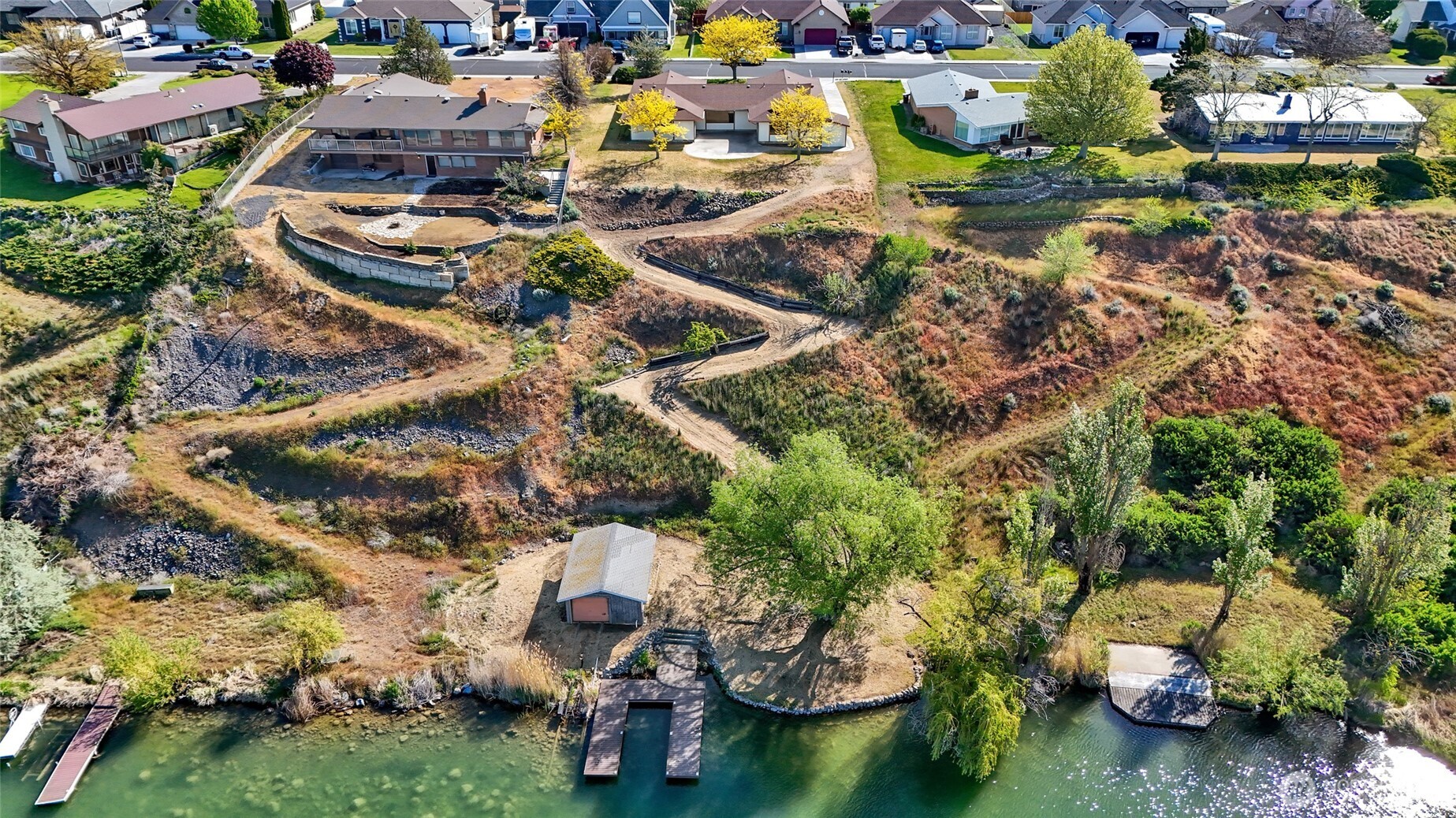 306 N Crestview Drive , Moses Lake, WA 98837