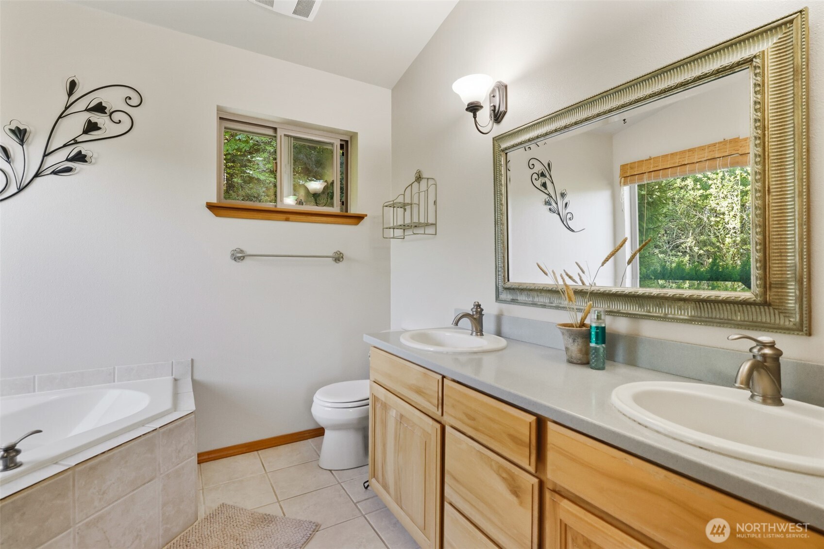4802 92nd Avenue NW, Gig Harbor, WA 98332