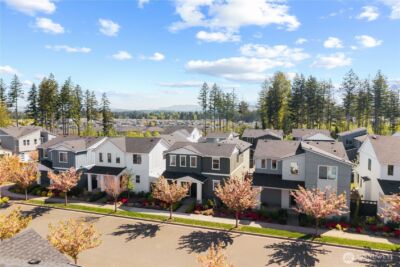 33136 Holly Avenue SE, Black Diamond, WA 98010 - Photo 1