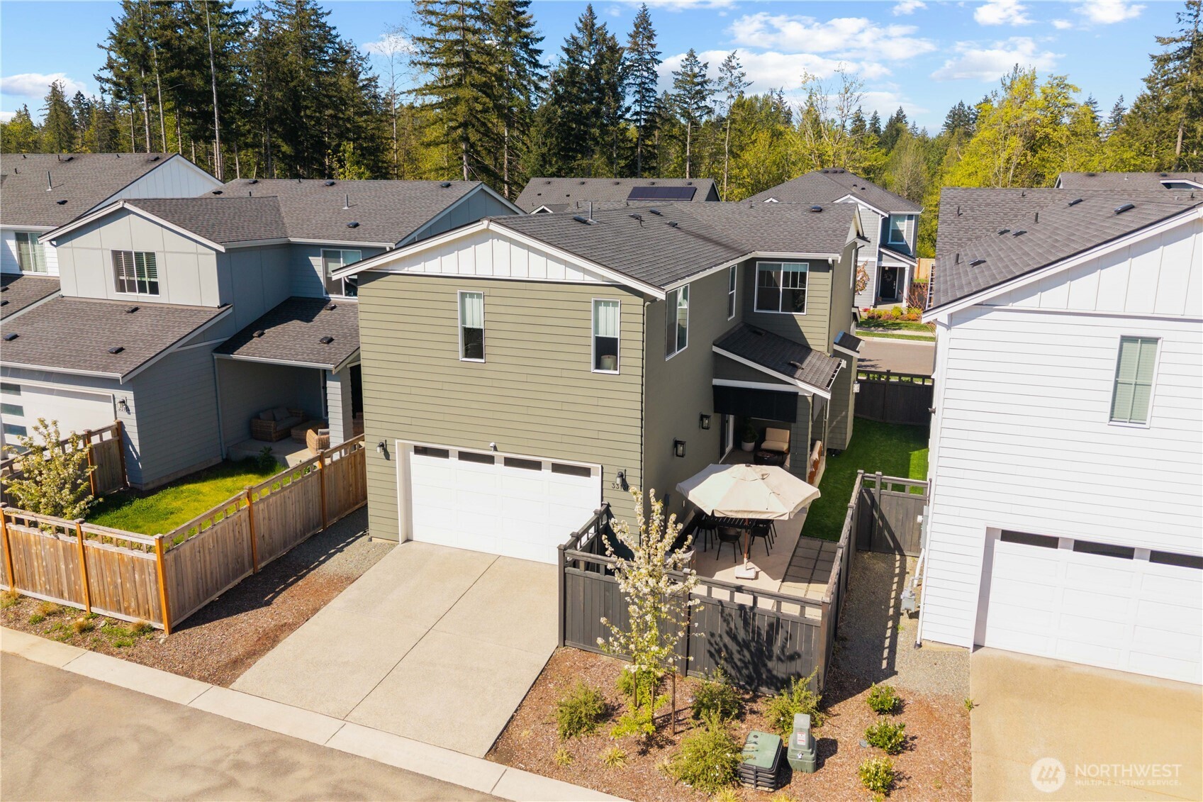 33136 Holly Avenue SE, Black Diamond, WA 98010
