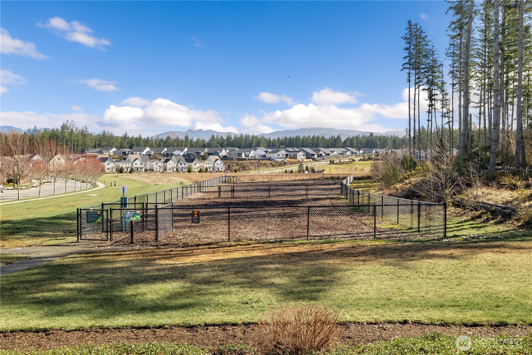33136 Holly Avenue SE, Black Diamond, WA 98010