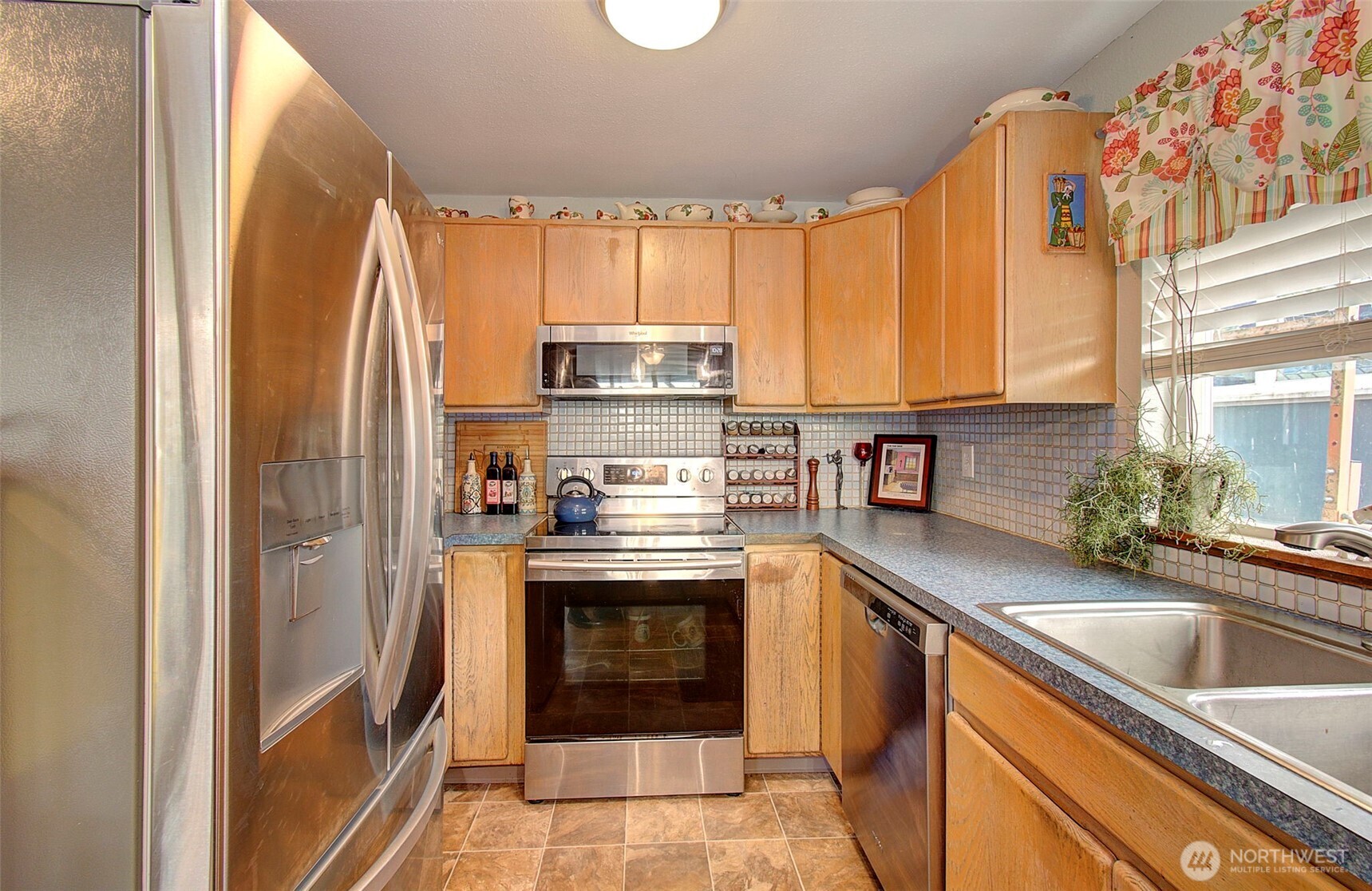 4911 NW 122 Street #11, Vancouver, WA 98685