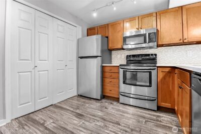 6700 NE 182nd Street #C104, Kenmore, WA 98028 - Photo 12