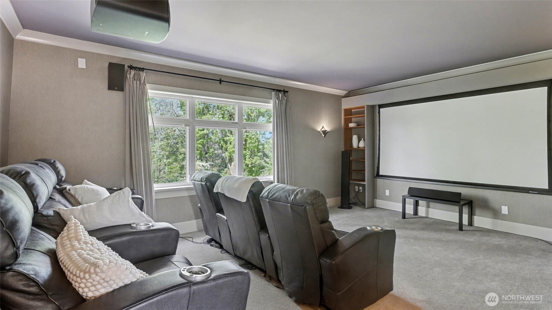 13730 Main Street , Bellevue, WA 98005