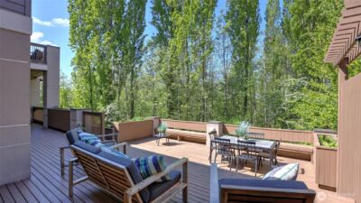 13730 Main Street , Bellevue, WA 98005 - Photo 38