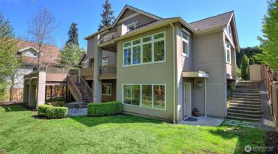 13730 Main Street , Bellevue, WA 98005 - Photo 39