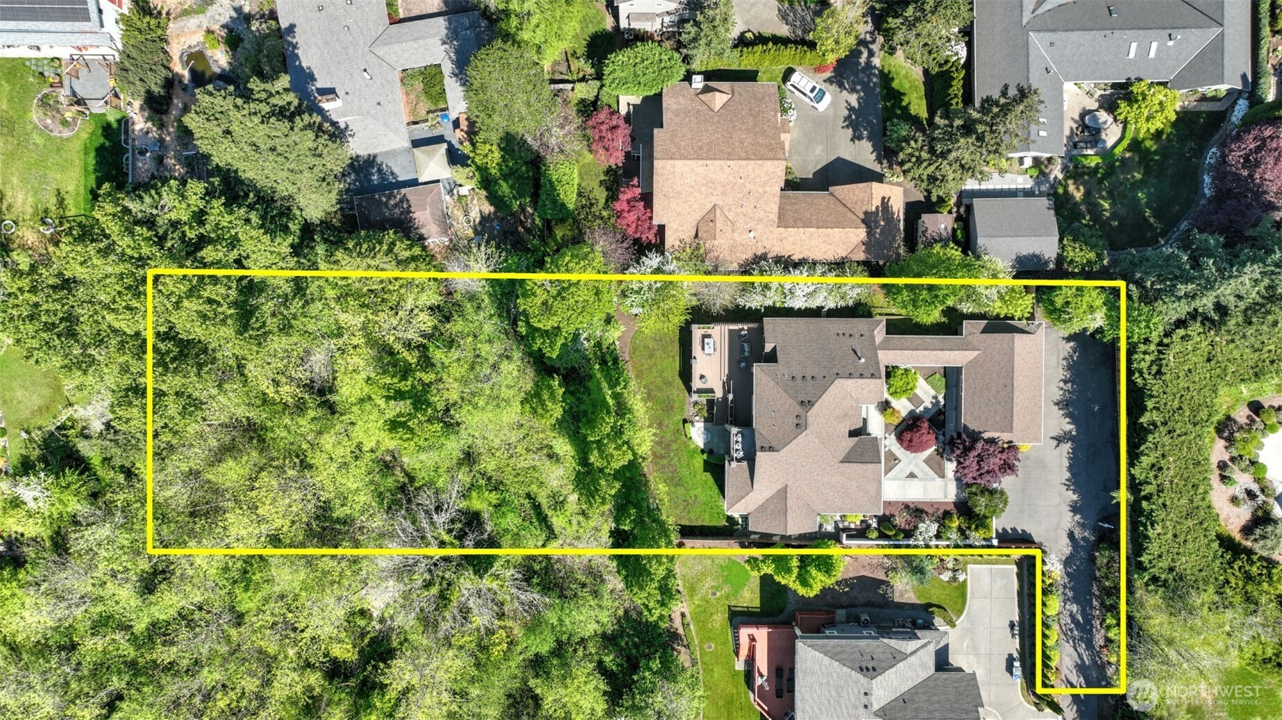 13730 Main Street , Bellevue, WA 98005