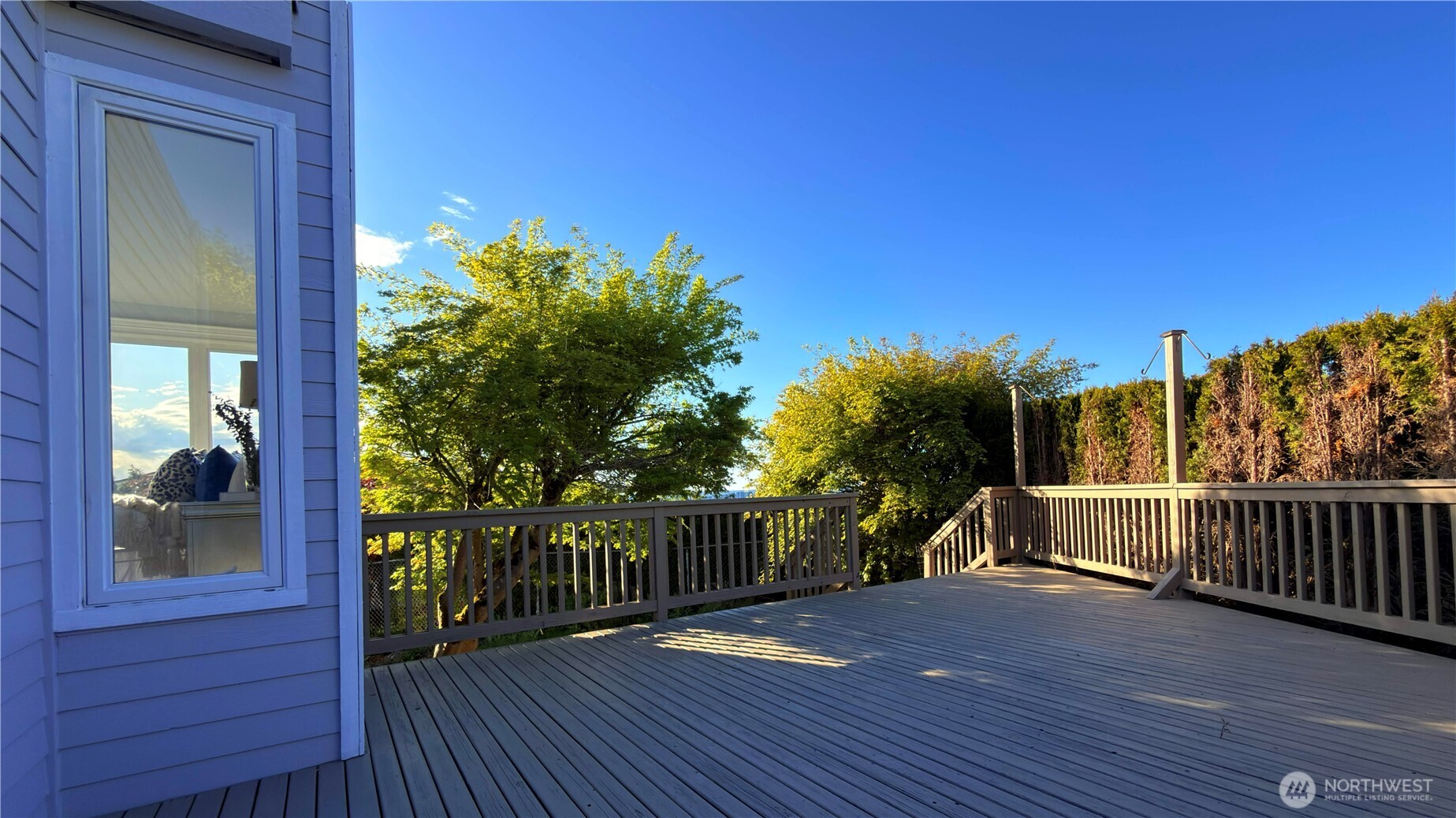 4572 137th Avenue SE, Bellevue, WA 98006