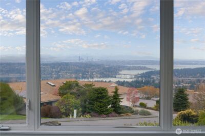4572 137th Avenue SE, Bellevue, WA 98006 - Photo 3