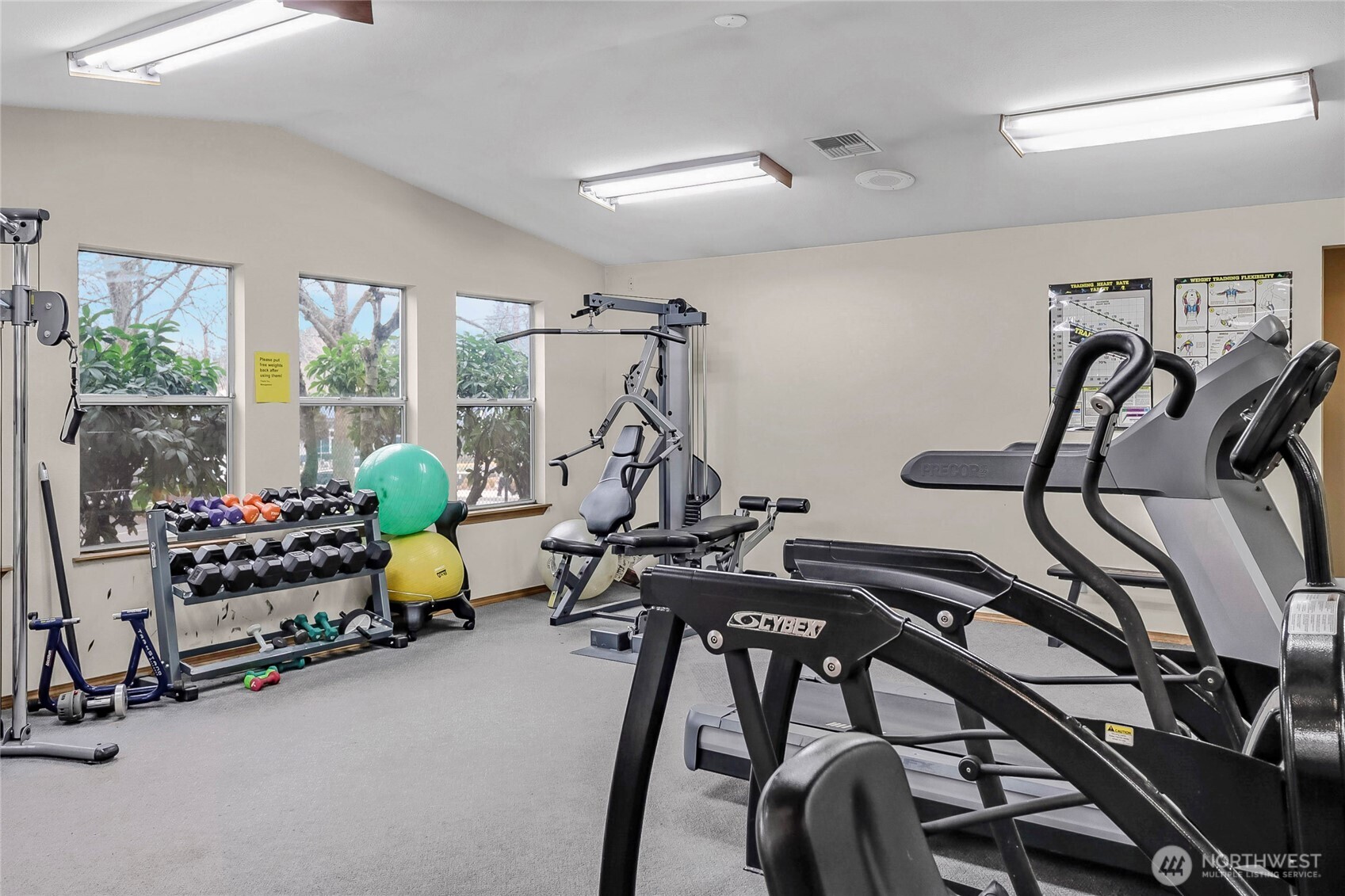 6700 NE 182nd Street #C104, Kenmore, WA 98028