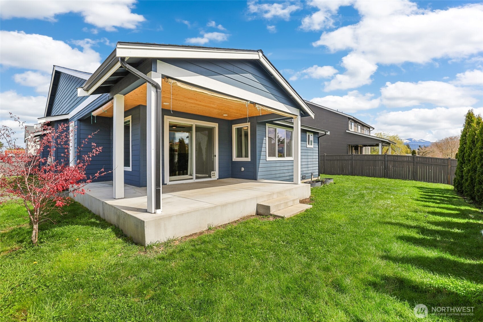 2678 Terry Court , Enumclaw, WA 98022