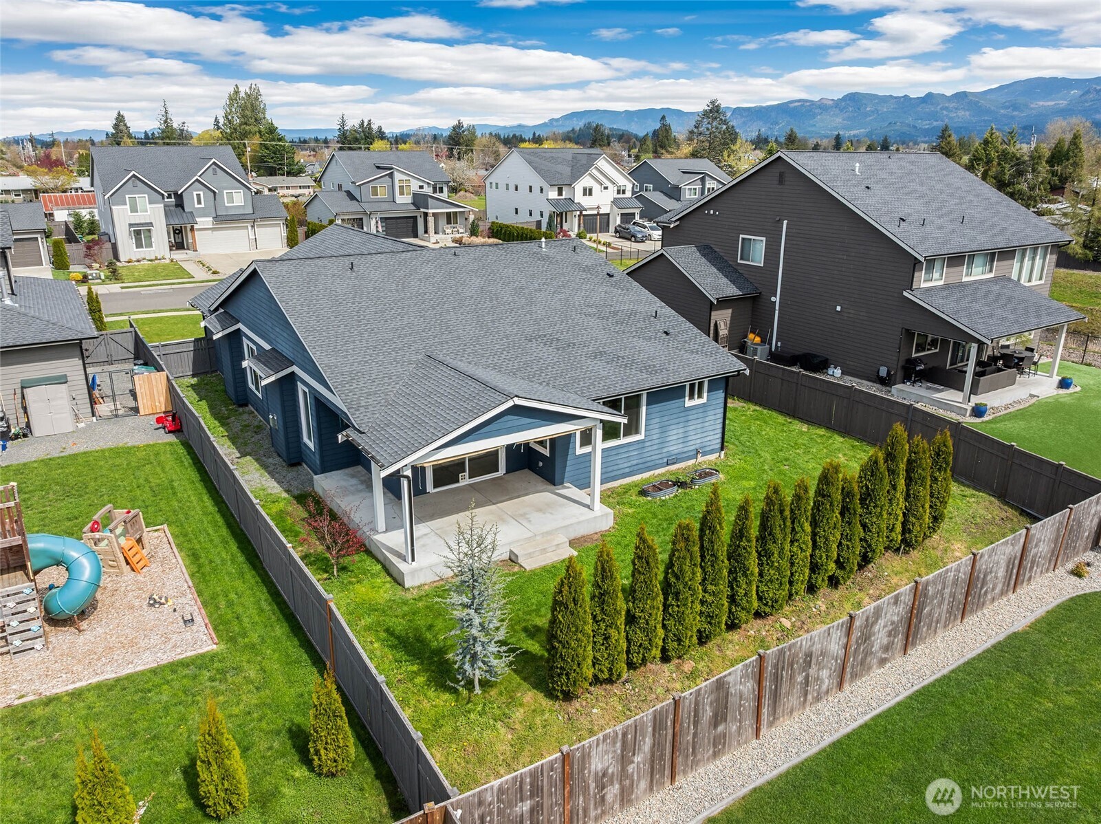 2678 Terry Court , Enumclaw, WA 98022