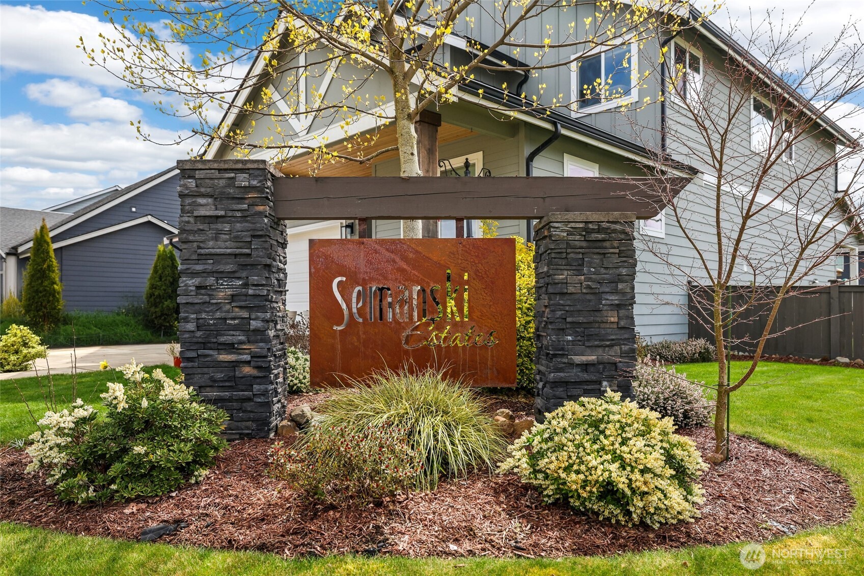 2678 Terry Court , Enumclaw, WA 98022
