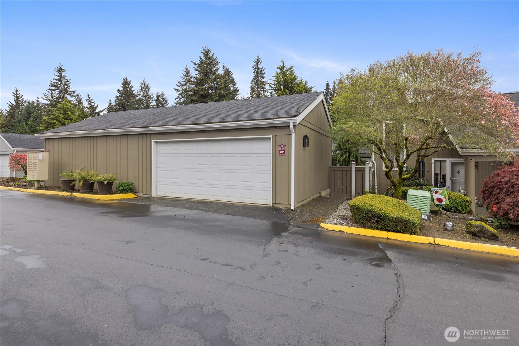 3213 SW 319th Place #19, Federal Way, WA 98023