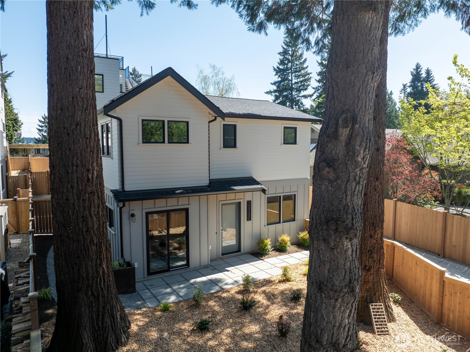 13540 39th Avenue NE #C, Seattle, WA 98125