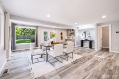 2412 160th Avenue NE, Bellevue, WA 98008 - Photo 13