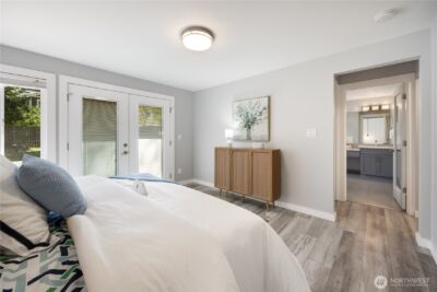 2412 160th Avenue NE, Bellevue, WA 98008 - Photo 18