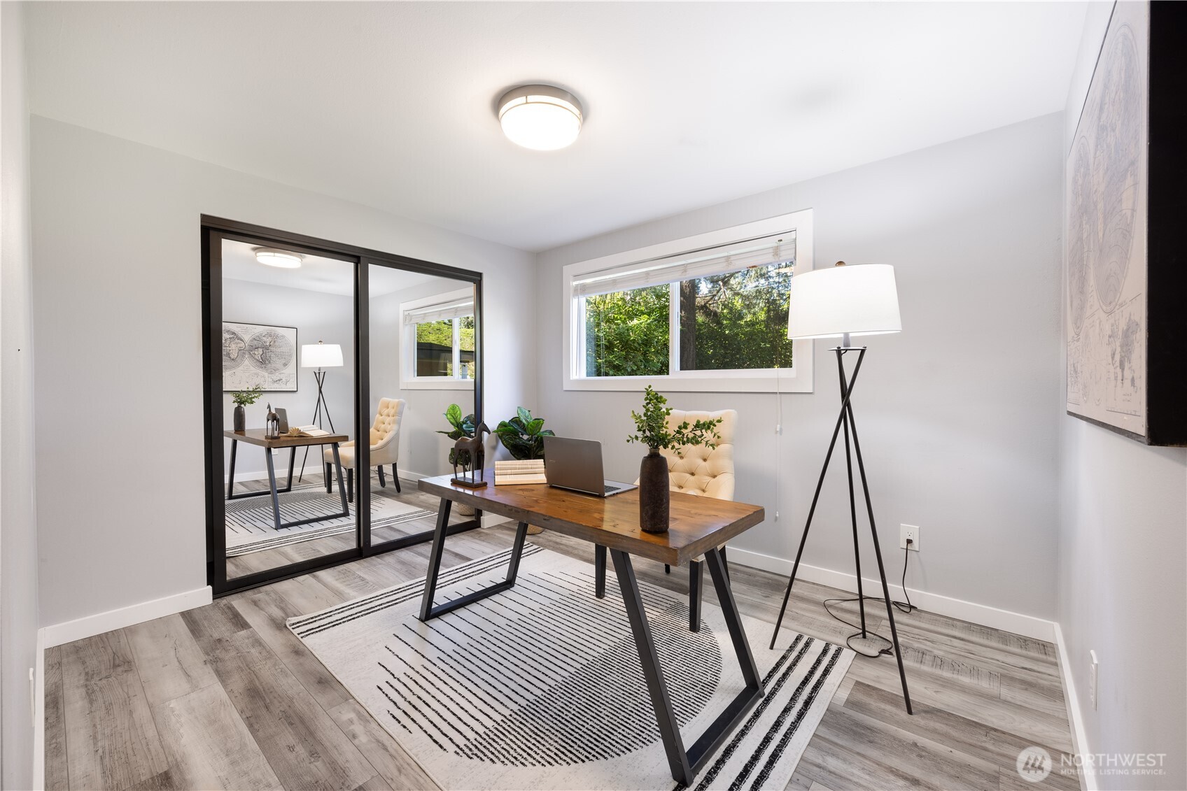 2412 160th Avenue NE, Bellevue, WA 98008