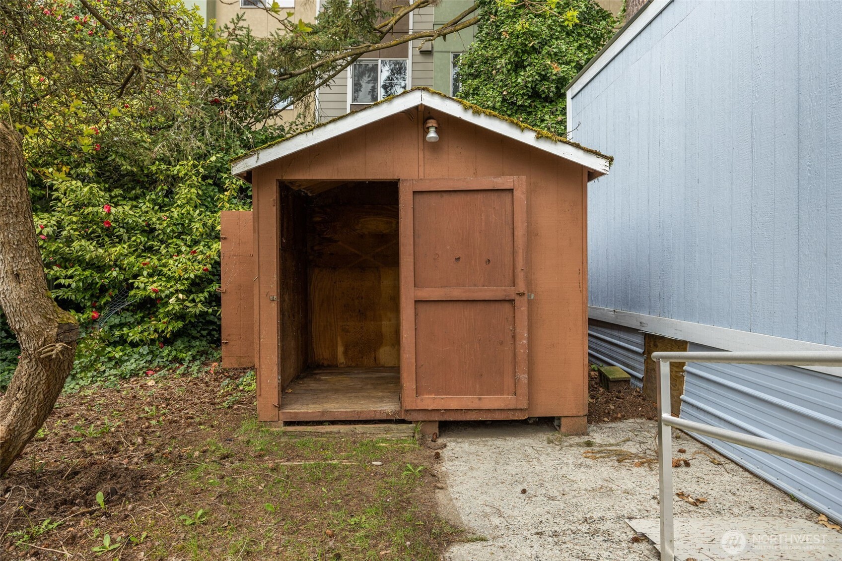 24222 54th Avenue W #12, Mountlake Terrace, WA 98043