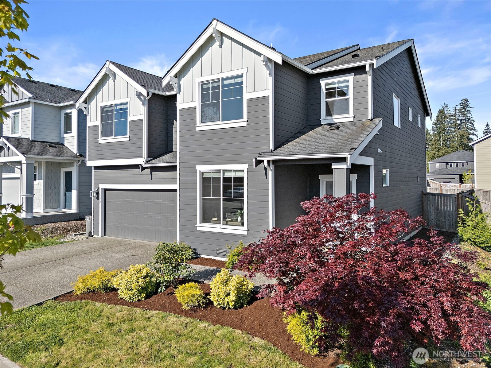 1472 Baker Heights Loop , Bremerton, WA 98312
