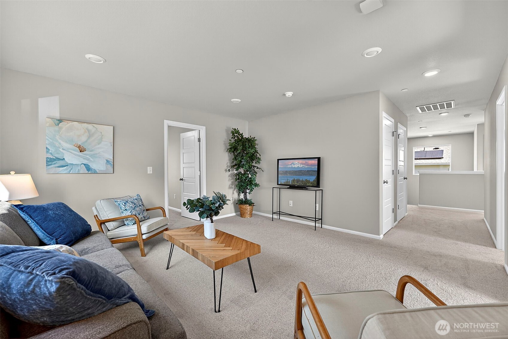 1472 Baker Heights Loop , Bremerton, WA 98312