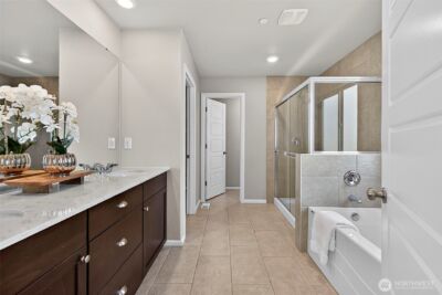 1472 Baker Heights Loop , Bremerton, WA 98312 - Photo 30