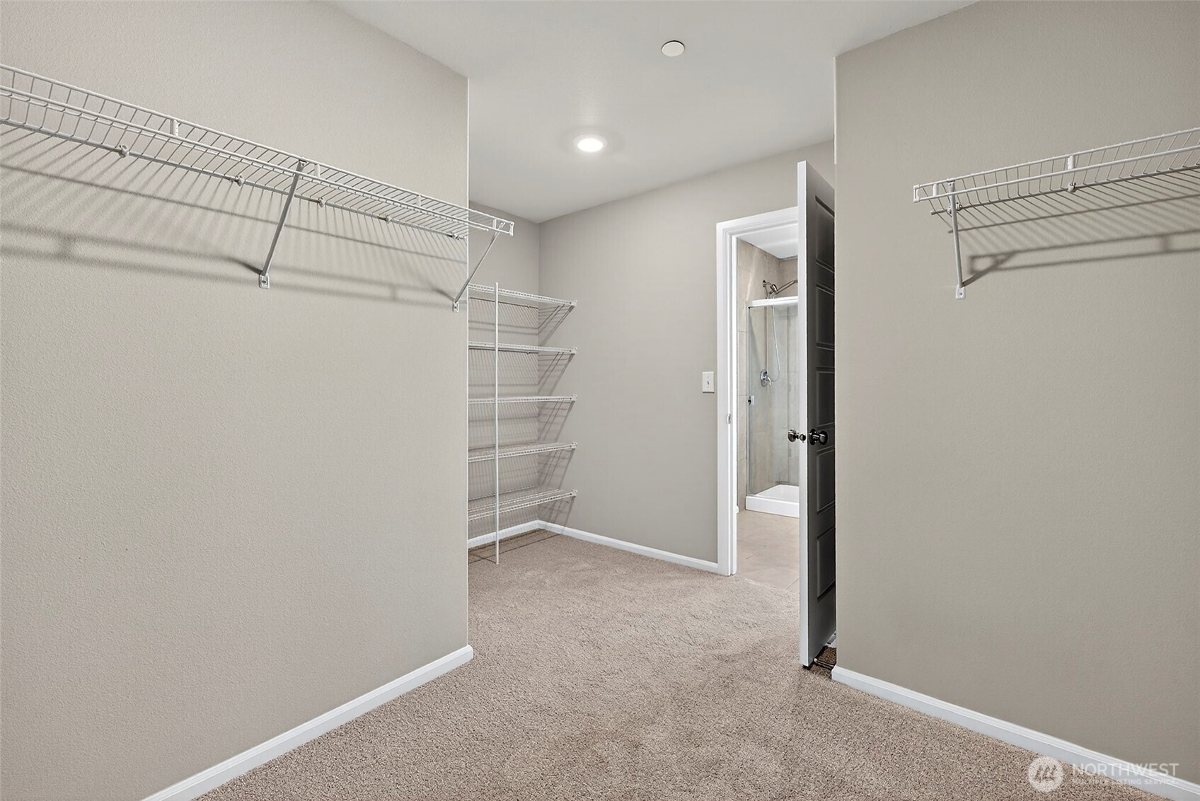 1472 Baker Heights Loop , Bremerton, WA 98312