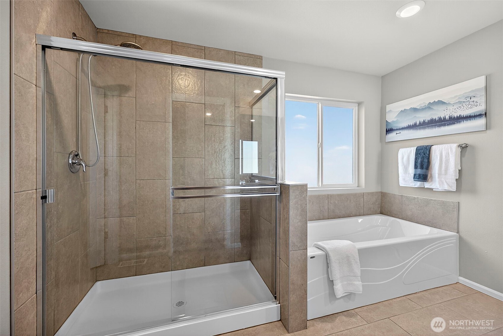 1472 Baker Heights Loop , Bremerton, WA 98312