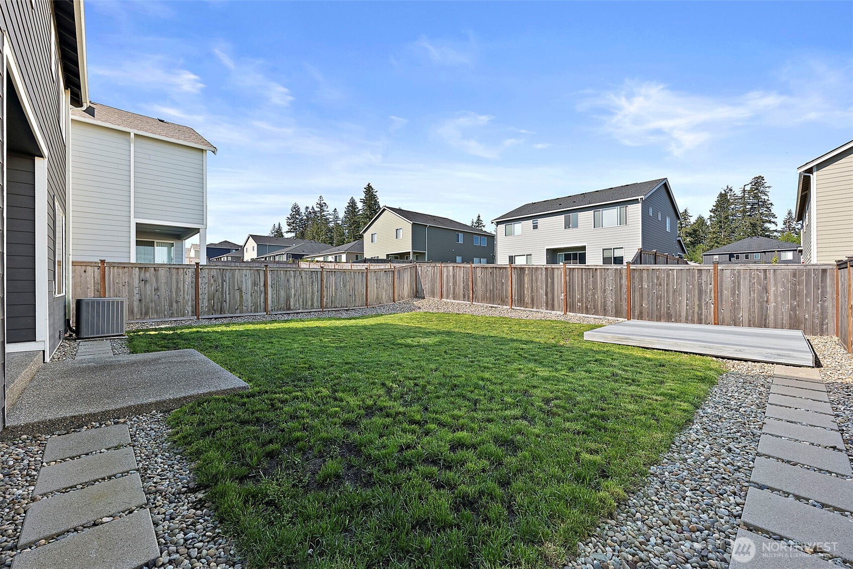 1472 Baker Heights Loop , Bremerton, WA 98312