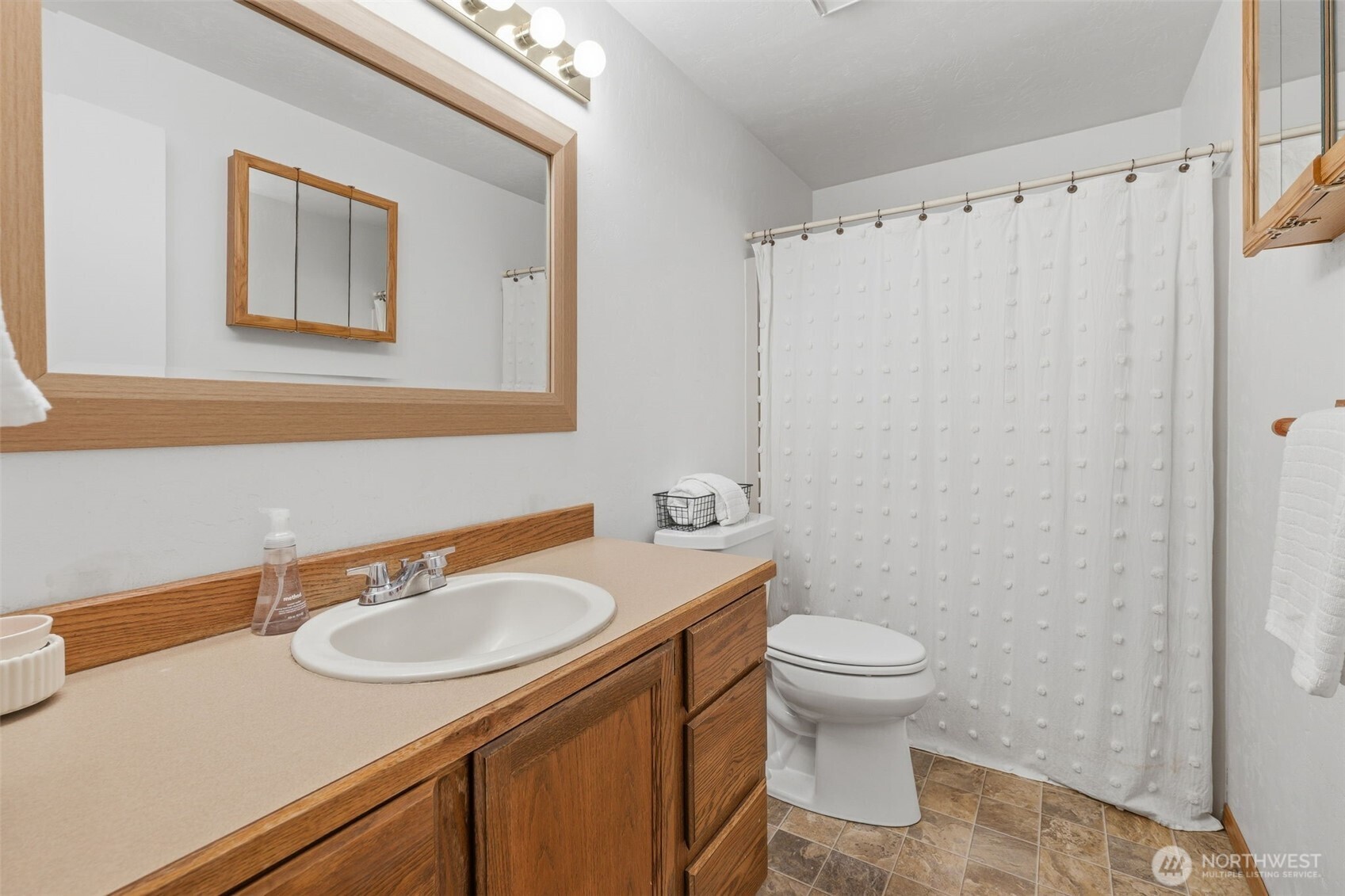 3152 Carpenter Hills Loop SE, Lacey, WA 98503-3980