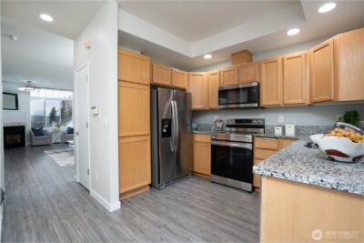 4724 Mill Pond Drive SE #702, Auburn, WA 98092 - Photo 9