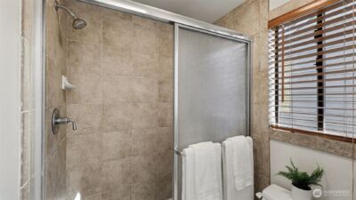 24238 SE 43rd Court , Sammamish, WA 98029 - Photo 22
