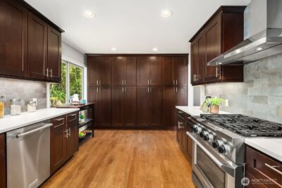 12516 SE 4th Place , Bellevue, WA 98005 - Photo 15