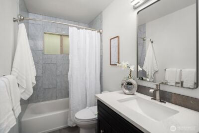 12516 SE 4th Place , Bellevue, WA 98005 - Photo 16