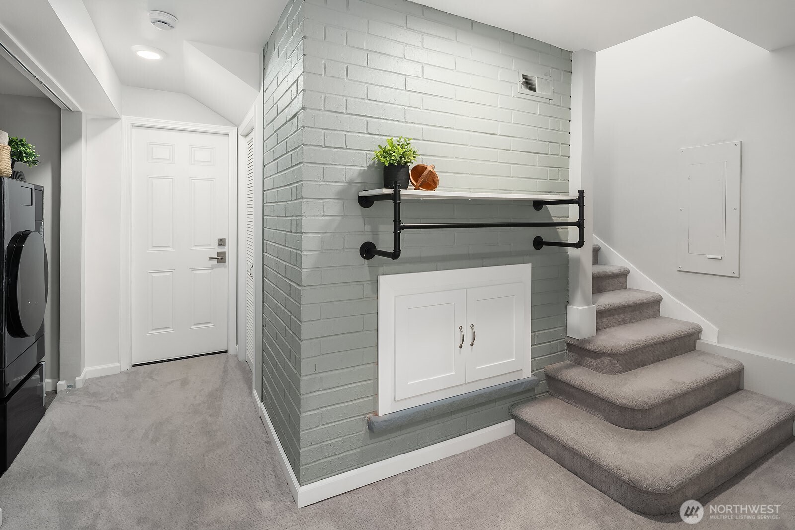 12516 SE 4th Place , Bellevue, WA 98005