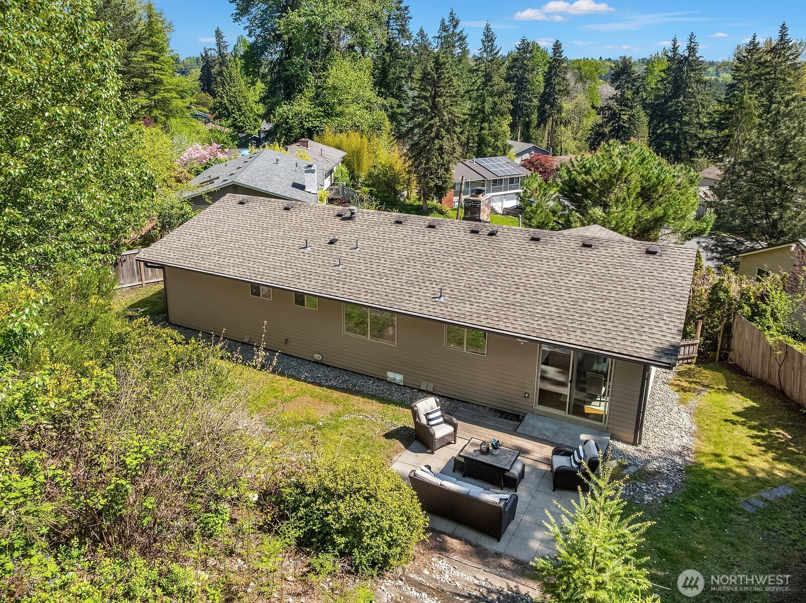 12516 SE 4th Place , Bellevue, WA 98005