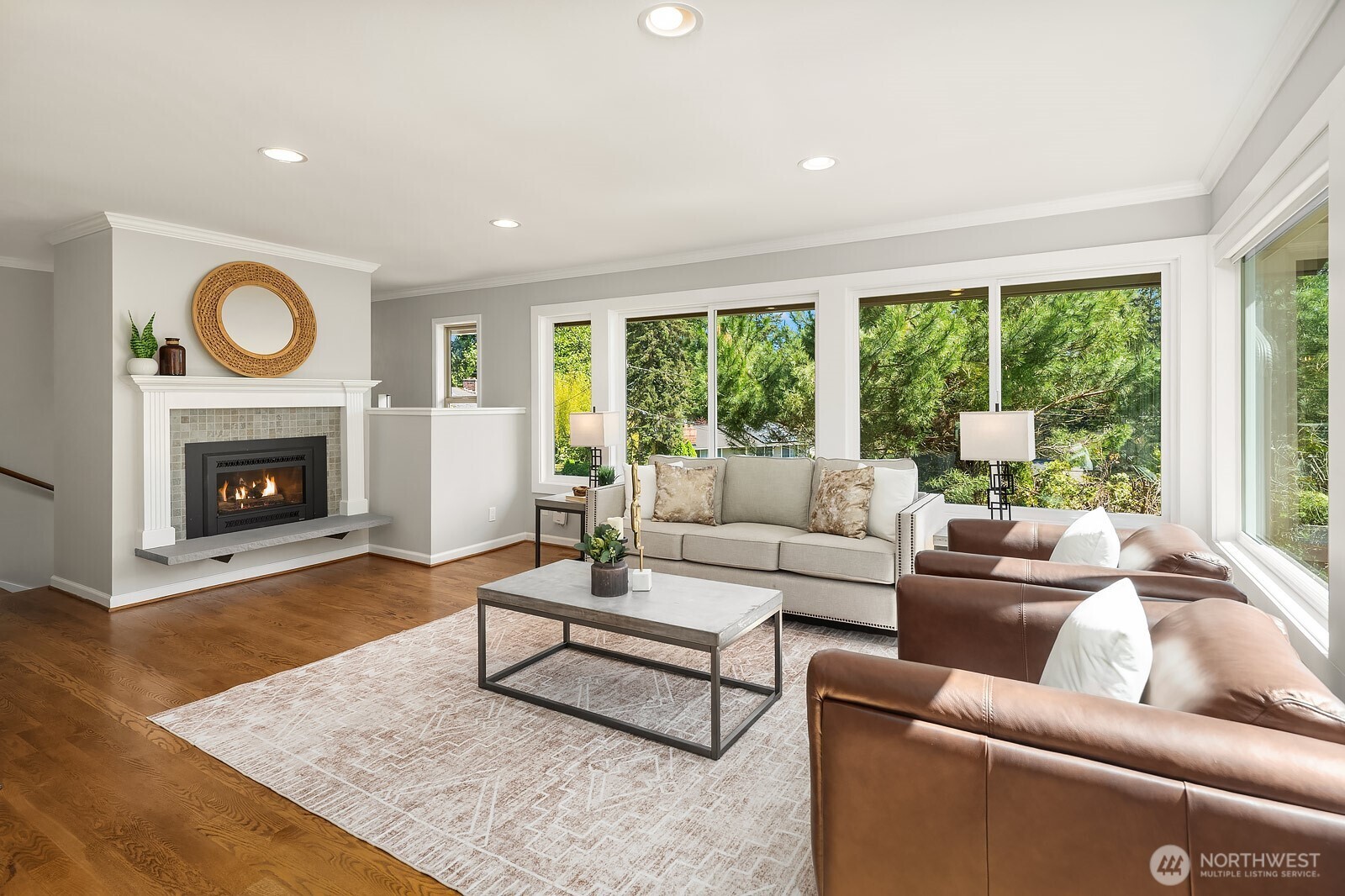 12516 SE 4th Place , Bellevue, WA 98005