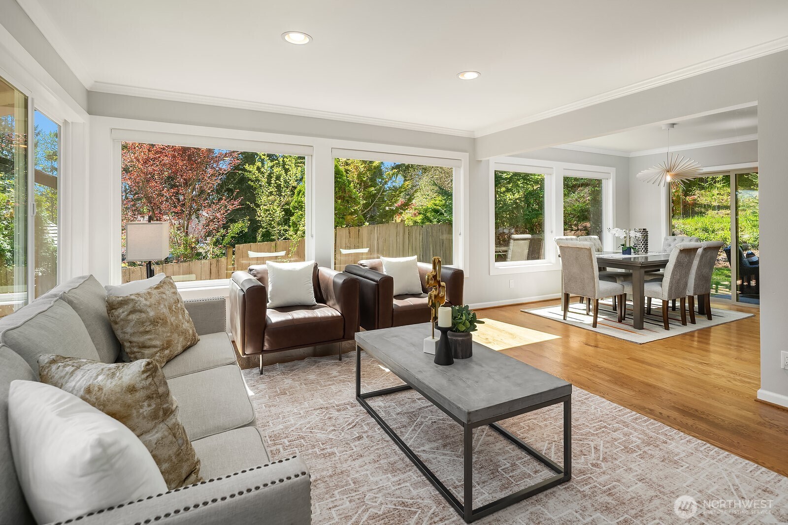 12516 SE 4th Place , Bellevue, WA 98005