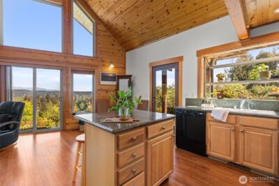 101 E Pine Street , Union, WA 98592 - Photo 14