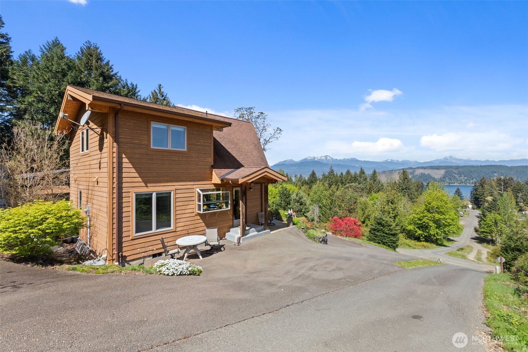 101 E Pine Street , Union, WA 98592