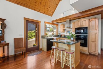 101 E Pine Street , Union, WA 98592 - Photo 9