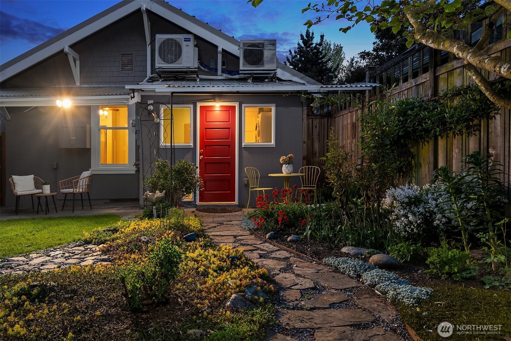 808 NW 64th Street , Seattle, WA 98107
