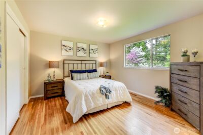 134 160th Place SE, Bellevue, WA 98008 - Photo 11
