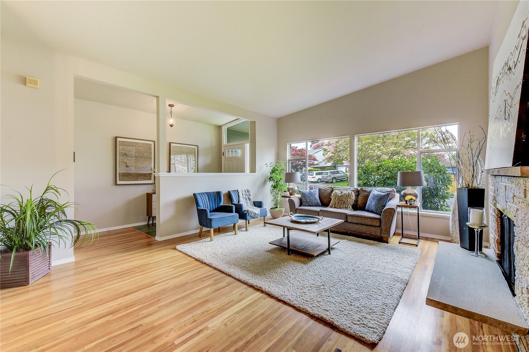 134 160th Place SE, Bellevue, WA 98008