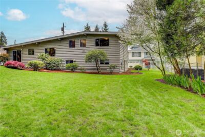 134 160th Place SE, Bellevue, WA 98008 - Photo 24