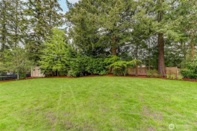 134 160th Place SE, Bellevue, WA 98008 - Photo 25