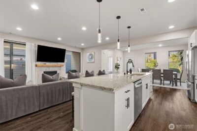 32883 Pine Avenue SE, Black Diamond, WA 98010 - Photo 13